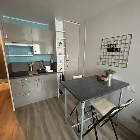 Les Minimes * לה רושל